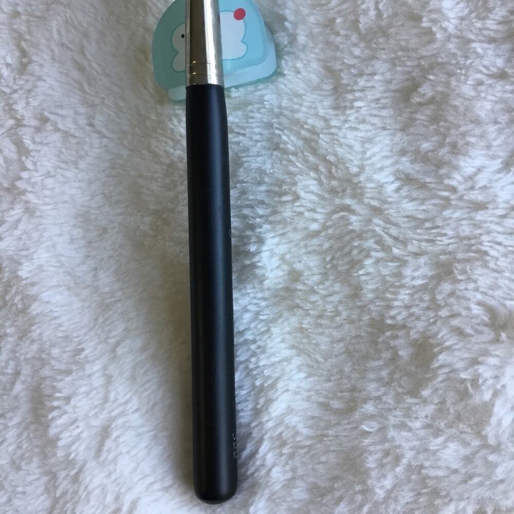 Japonesque Vintage Black Makeup Angled Brush #322 - Picture 6 of 16